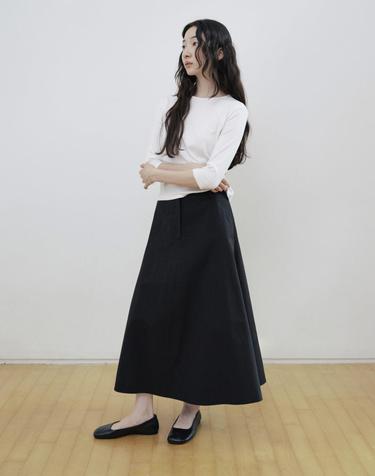 Cotton Panel Flare Skirt_BLACK