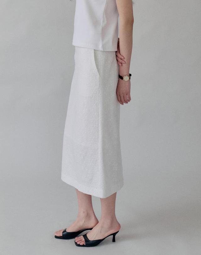 스텝어라운드 Floral Straight Skirt_WHITE 착용컷