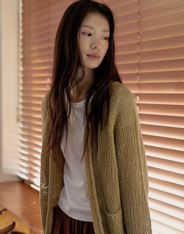 스텝어라운드 Net Cotton Cardigan_OLIVE 착용컷