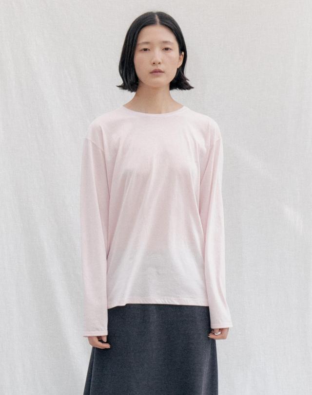 스텝어라운드 Loose Fit Cotton Long Sleeve Tee_LIGHT PINK 화이트 착용컷