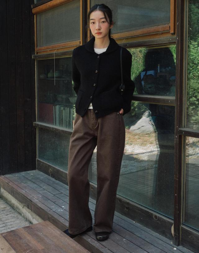 스텝어라운드 Soft Washing Color Straight Denim_BROWN 착용컷