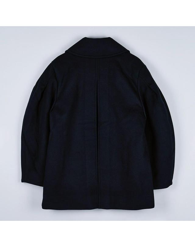 가니 [가니] FW25 여성 울 오버사이즈 피코트 W0803 683 착용컷