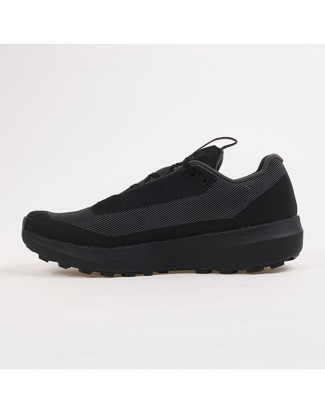 아크테릭스 [아크테릭스] SS26 남성 노반 LD 4 스니커즈 X000010397 BLACK BLACK 착용컷