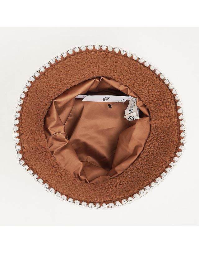 어그 [어그] FW25 여성 플러프 스캘럽드 햇 100914 CHESTNUT 착용컷
