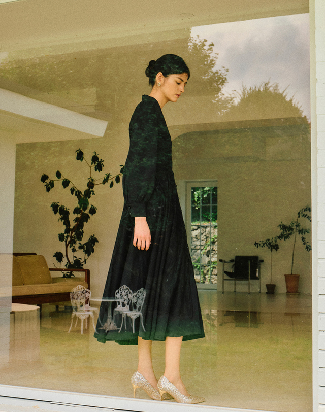 엠므 ALESSANDRA dress_Black 착용컷