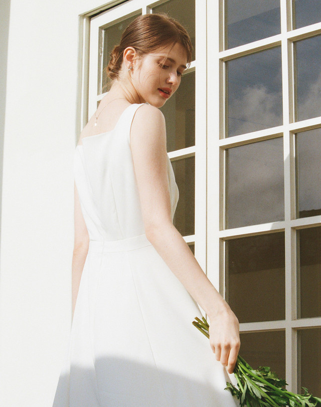 엠므 LAMIS sleevelss Dress_Ivory 착용컷