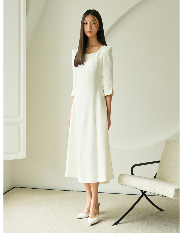 엠므 RISA Square neck tweed Dress_ivory 아이보리 착용컷