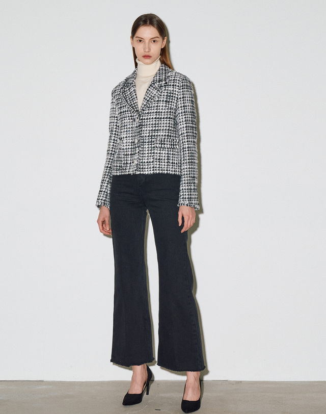 엠므 LUCY High waist semi boots cut jeans_black 착용컷