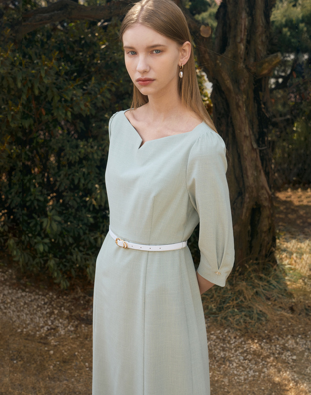 엠므 AVRIL Boat neck Semi Mermaid Belted Dress_Mint 착용컷