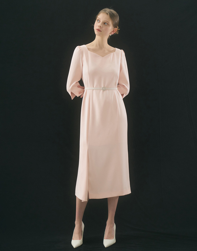 엠므 VALENTINA Heart neck Unbalanced Slit Belted Dress_Pink 착용컷