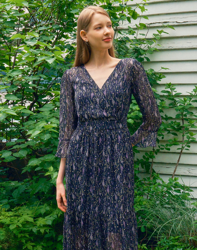 엠므 VANESSA Vneck Flower Chiffon Tiered Dress_Black 착용컷