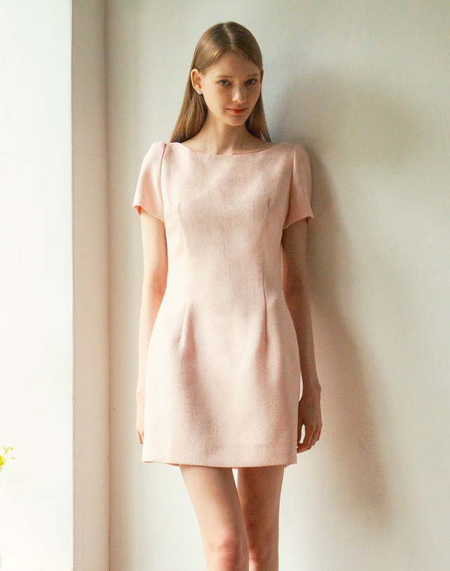 엠므 SERENA Half sleeve Boat neck Tweed Mini dress_pink 핑크 착용컷