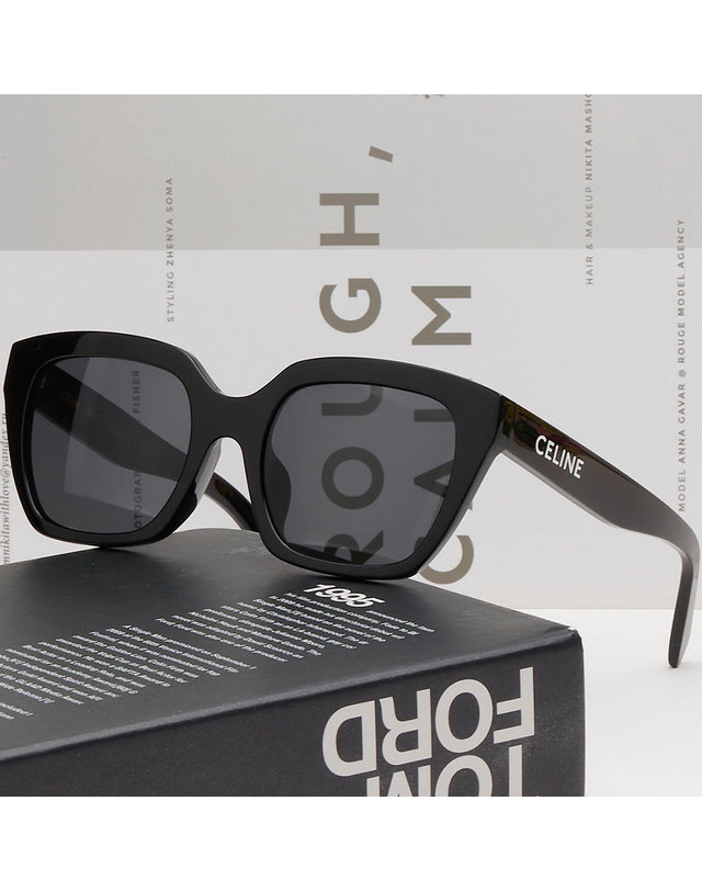셀린느 셀린느 선글라스 CL40198F 01A 명품 블랙 모노크롬 빅사이즈 착용컷