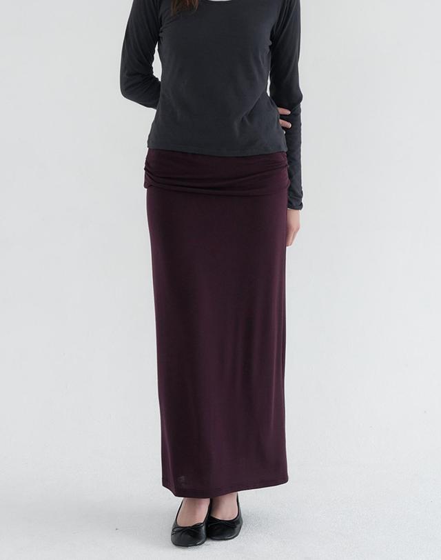 벰버 FOLD-OVER JERSEY LONG SKIRT_2COLOR 착용컷