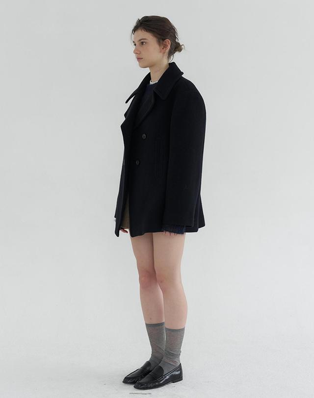 벰버 DOUBLE BREASTED BUTTON HALF COAT_NAVY 네이비 착용컷