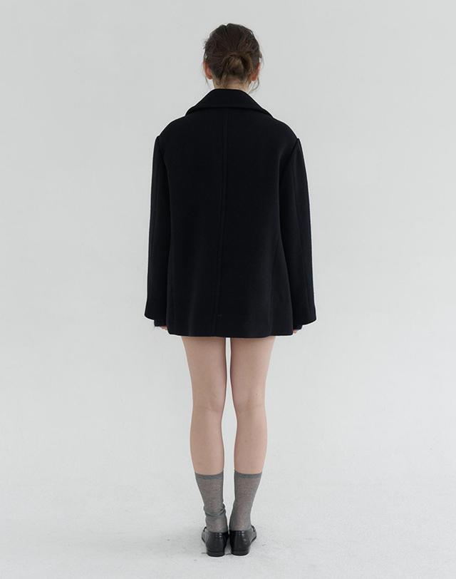 벰버 DOUBLE BREASTED BUTTON HALF COAT_NAVY 네이비 착용컷