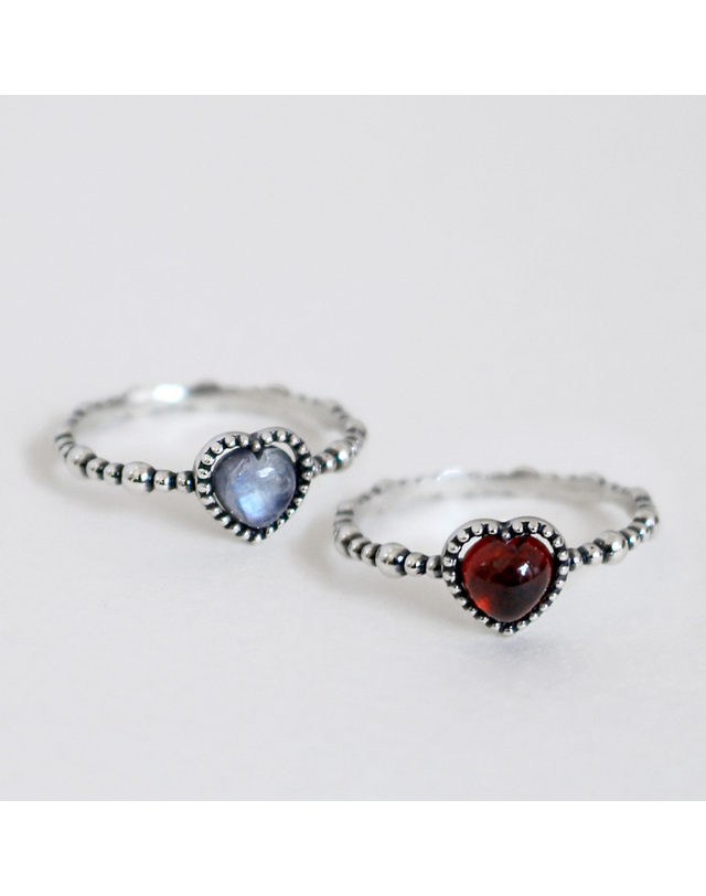 47베이지 925 Silver Cuore Gemstone Ring 착용컷