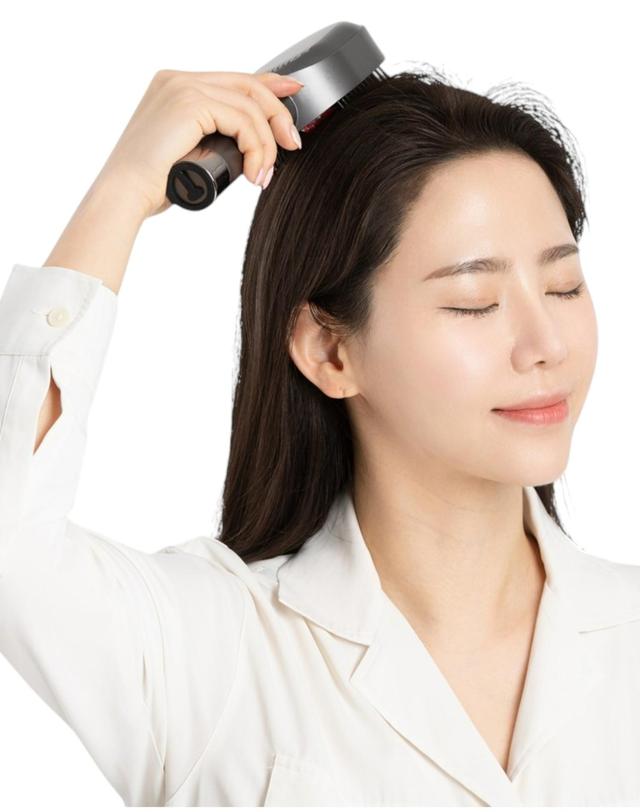 펄케어 펄케어 헤어터치 전동 두피 마사지기 착용컷