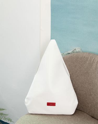 TAKE2_White