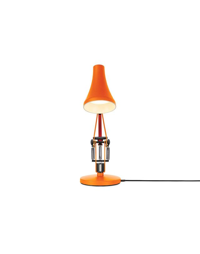 앵글포이즈 [라잇나우/공식수입][빠른발송] 90 Mini Mini Desk Lamp - Sunburn Orange 착용컷
