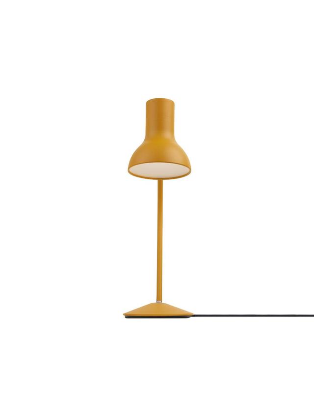 앵글포이즈 [라잇나우/공식수입][빠른발송] Type 75 Mini Table Lamp Turmeric Gold 착용컷