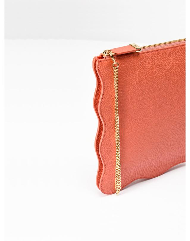 엘더블유엘 RUFFLE CLUTCH (러플 클러치) Coral 코랄 착용컷