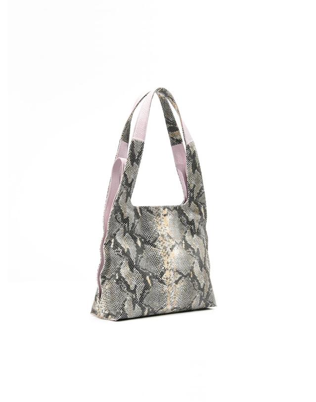 엘더블유엘 RUFFLE TOTE (러플 토트) Purple 착용컷