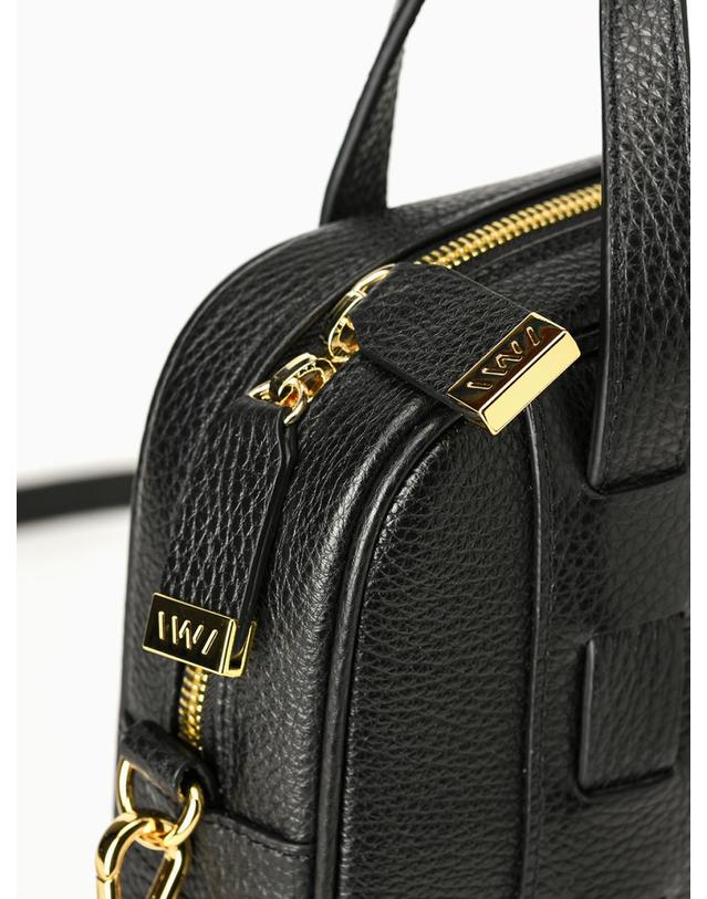 엘더블유엘 MERGE TOTE (머지 토트) Black 착용컷