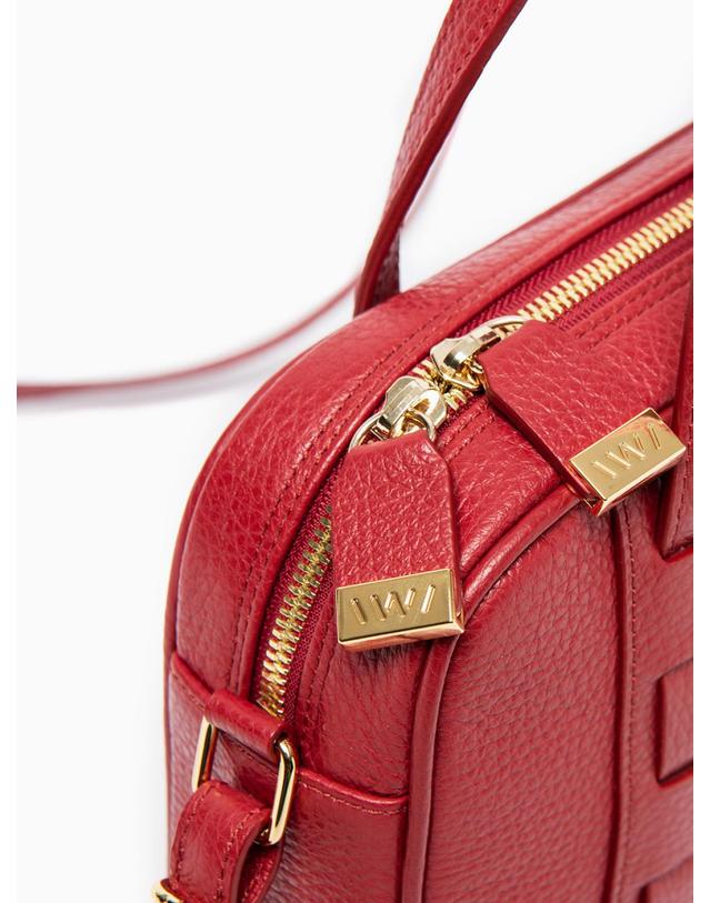 엘더블유엘 MERGE TOTE M (머지 토트 엠) Red 착용컷