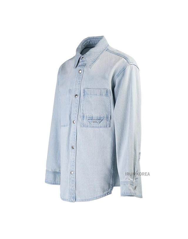 우영미 [WOOYOUNGMI] SS25 남성 플라워 로고 데님 셔츠 W251SH16 982L 착용컷