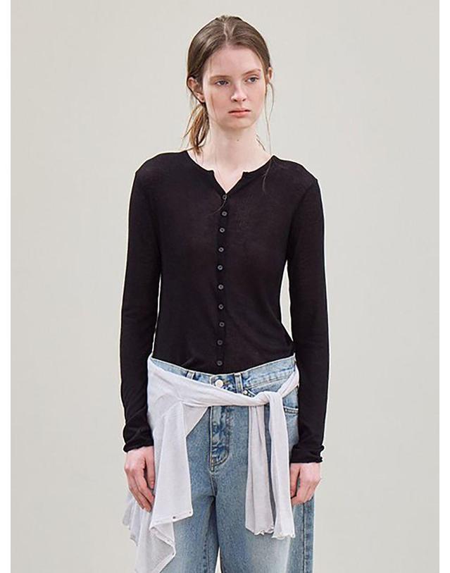 르 v-neck ribbed button top (black) 착용컷
