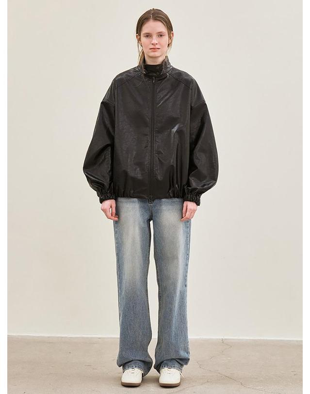 르 faux leather high-neck jacket (black) 착용컷