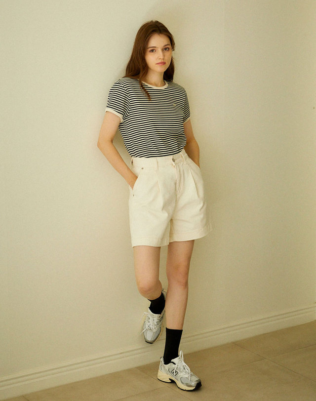 앤무오유 S36_NMOU MUJI SOCKS_black 착용컷