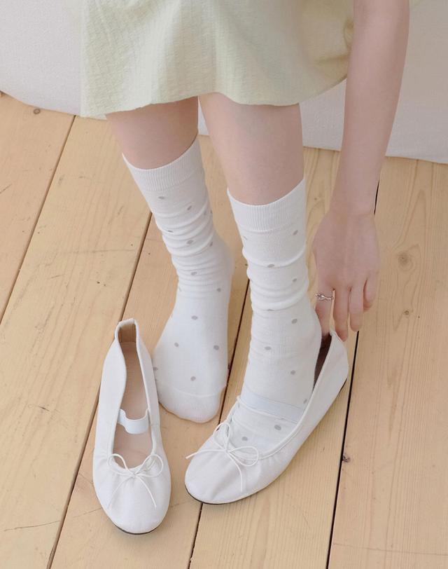 앤무오유 S60_FLUTTERING DOT (4colors) 착용컷