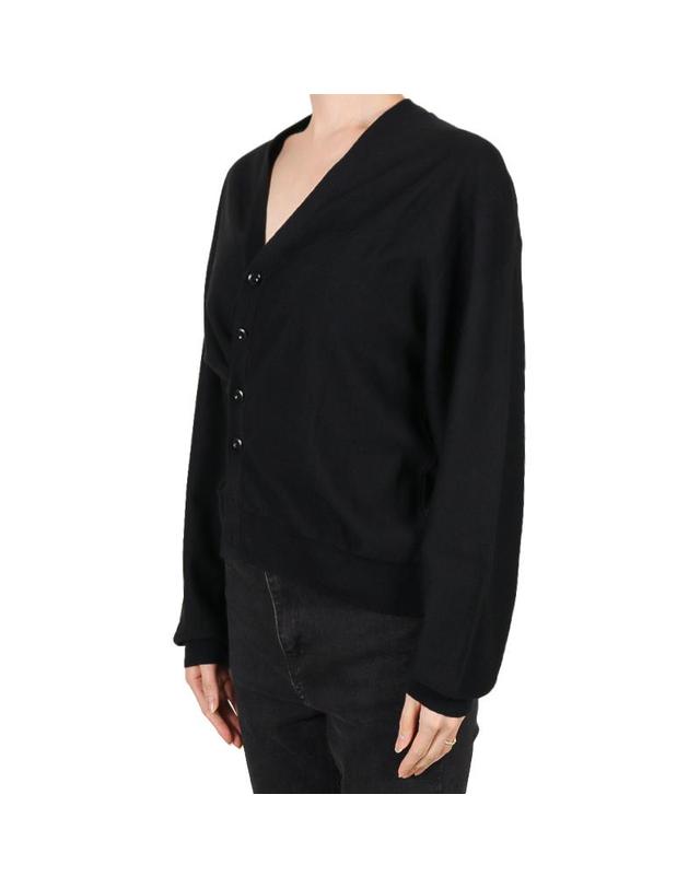 르메르 르메르 26SS 공용 트위스트 울 가디건 블랙 PO0023 LK087 999 착용컷