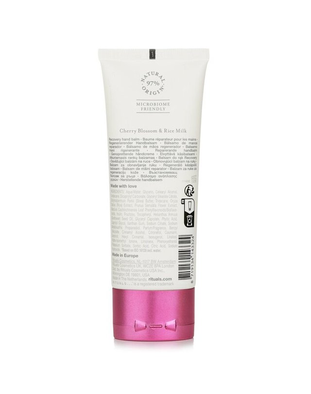 리투알스 리투알스 더 리추얼 오브 사쿠라 리커버리 핸드 밤 70ml 착용컷