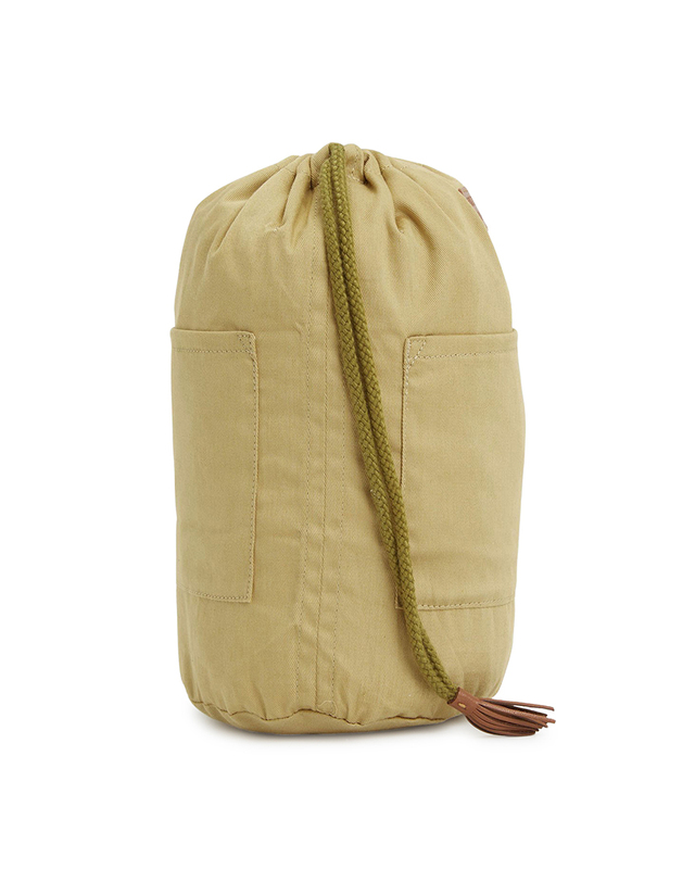 드래곤 디퓨전 드래곤디퓨전 드래곤디퓨전 공식수입 리나 미니 여성 이너백 CDS XS BEIGE 8704 착용컷