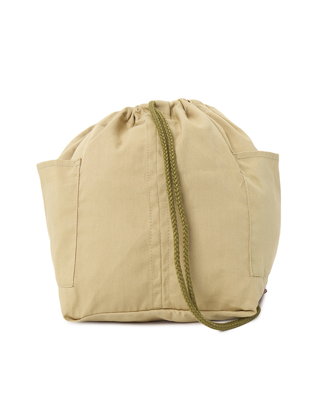 드래곤 디퓨전 드래곤디퓨전 드래곤디퓨전 공식수입 B 위브 스몰 여성 이너백 CDS S BEIGE 8804 착용컷