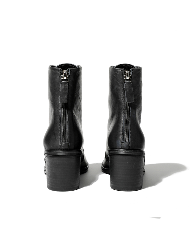 오슈디자인스 블랙 레이스업 양가죽 집업 워커힐 6cm 착용컷