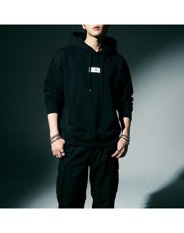 바로배송(전사이즈) 26FW 메종마르지엘라 MM6 넘버링 로고패치 후드 티셔츠 블랙 S52GU0263