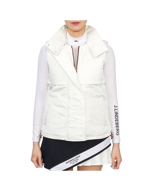 마크앤로나 마크앤로나 골프웨어 여성 패딩 조끼 MCW 4C AD51 WHITE 착용컷