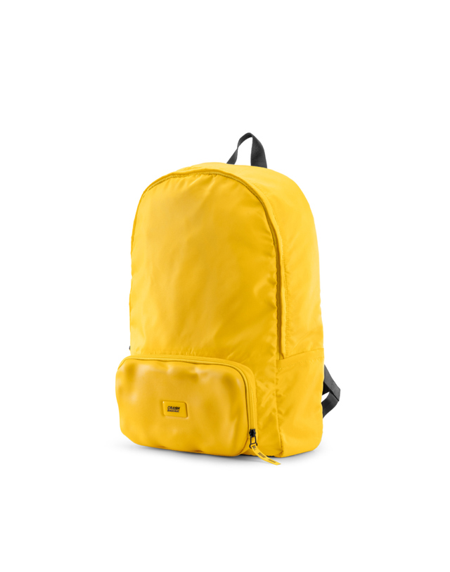 크래쉬 배기지 크래쉬배기지 크래쉬배기지 백팩 YELLOW CBG-2SBG320-04 착용컷