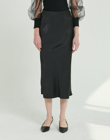 지젤 새틴 슬릿 스커트 Gisele Satin Side Slit Skirt-Black