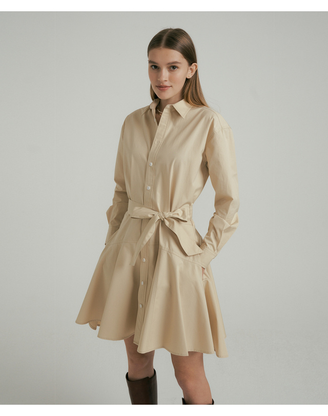 히비스커스 블룸 Calla Poplin Shirtdress- Beige 착용컷