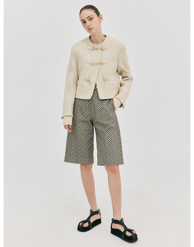 분더캄머 Pintuck Bermuda Pants_Beige 베이지 착용컷