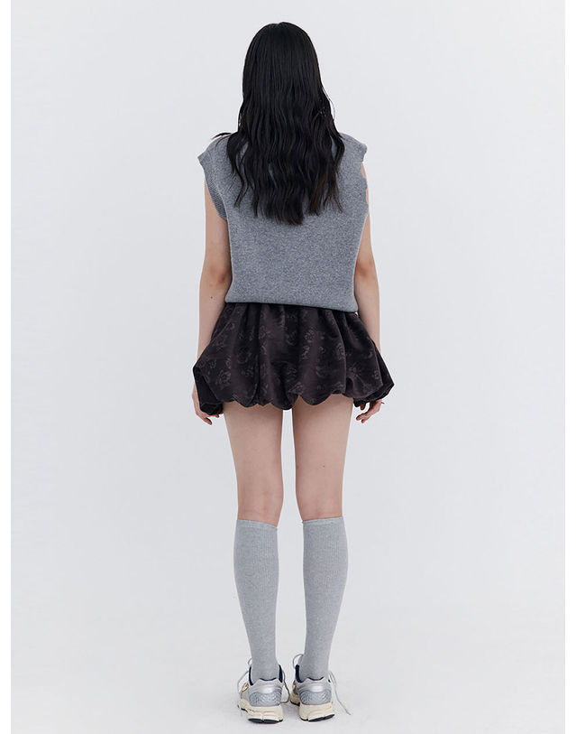 분더캄머 Damage Knit Vest_Grey 착용컷