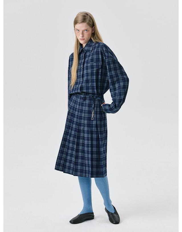 분더캄머 Oversized Shirt_Navy 착용컷