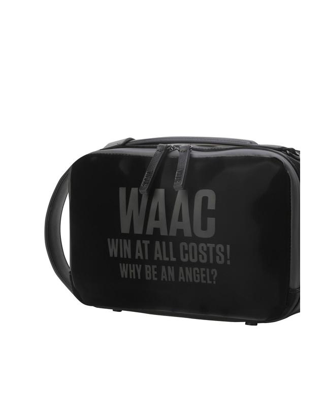 왁 [WAAC] WAAC Logo Pouch WGBAX26143BKX 착용컷