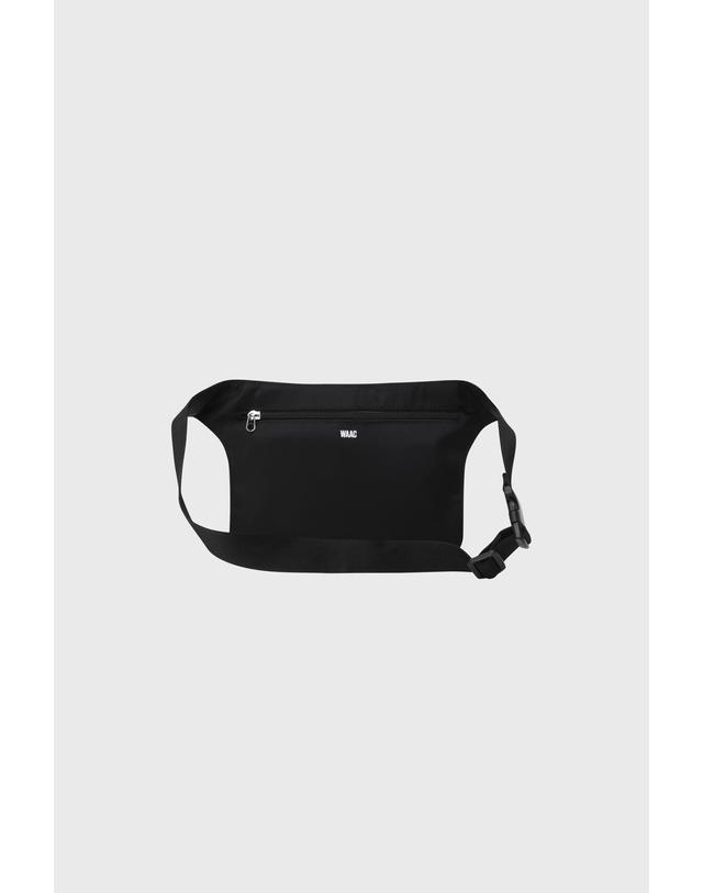 왁 [WAAC] Women Essential Belt bag WGBAX26910BKX 착용컷