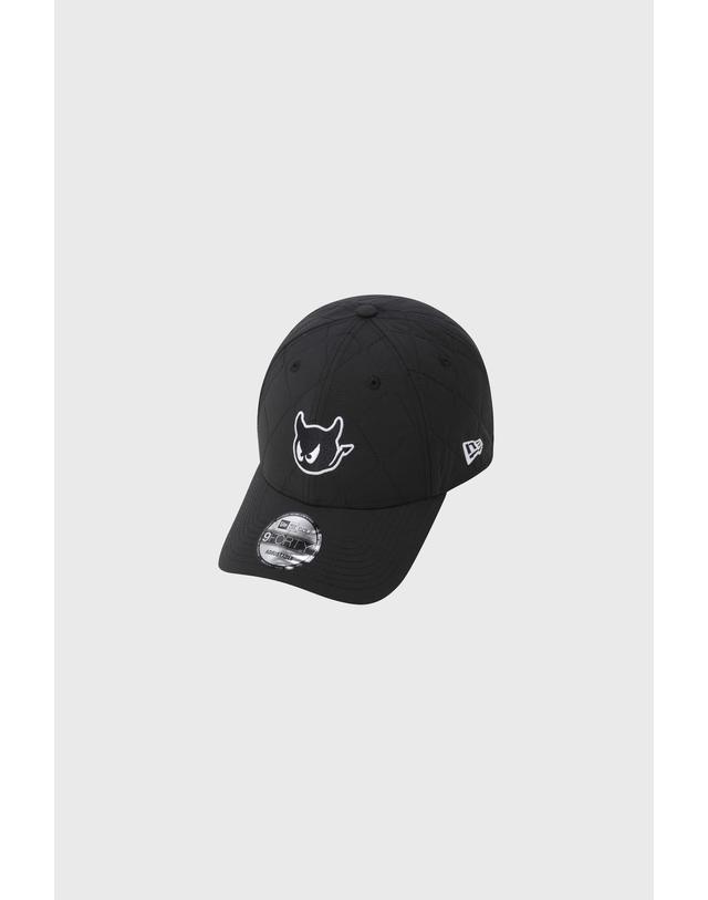 왁 [WAAC] NEW ERA 940 OUTLINE PADDED CAP WGRCX26782BKX 착용컷